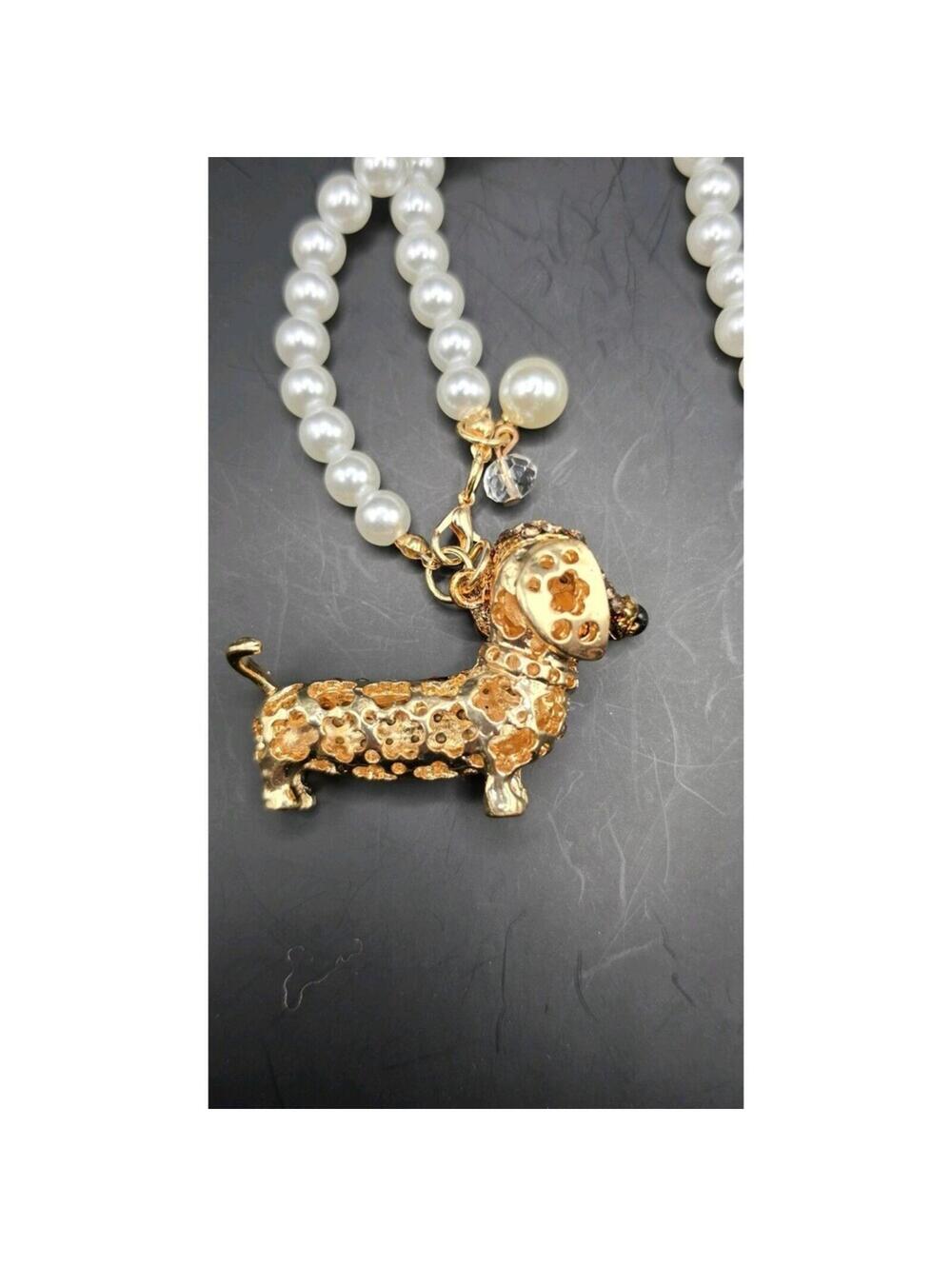 Cute Dachshund Dog Pearl Necklace or Bag Charm - Picture 2 of 4